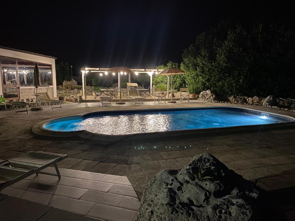 Agriturismo Masseria Saittole Carpignano Salentino Bagian luar foto