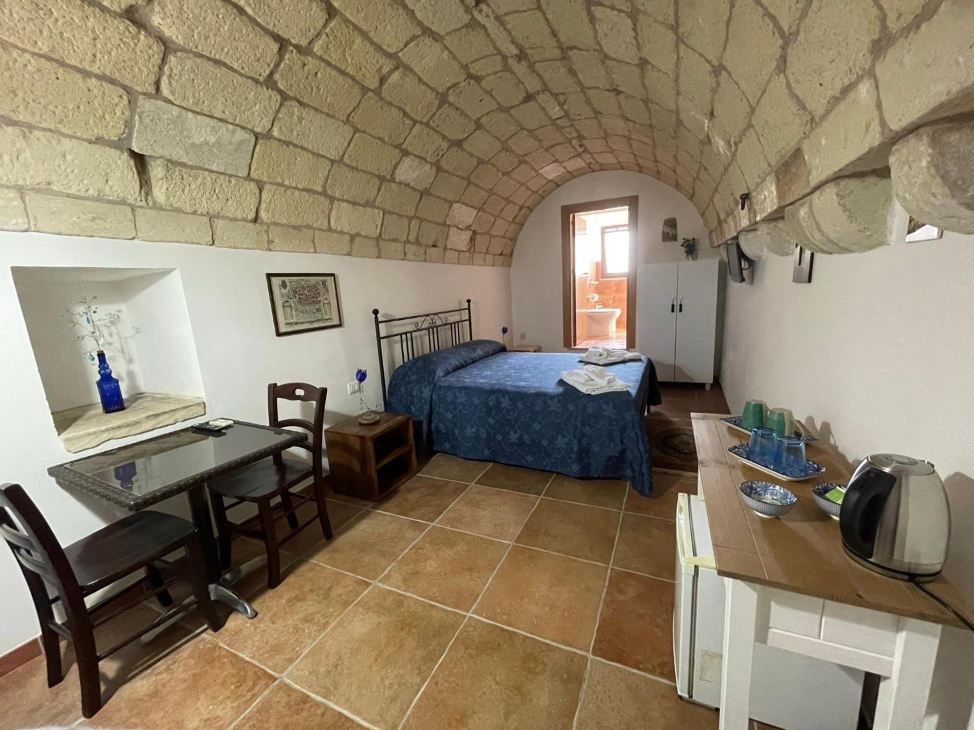 Agriturismo Masseria Saittole Carpignano Salentino Bagian luar foto