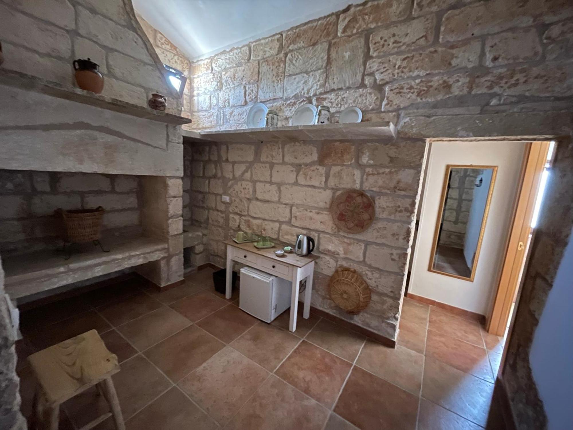 Agriturismo Masseria Saittole Carpignano Salentino Bagian luar foto
